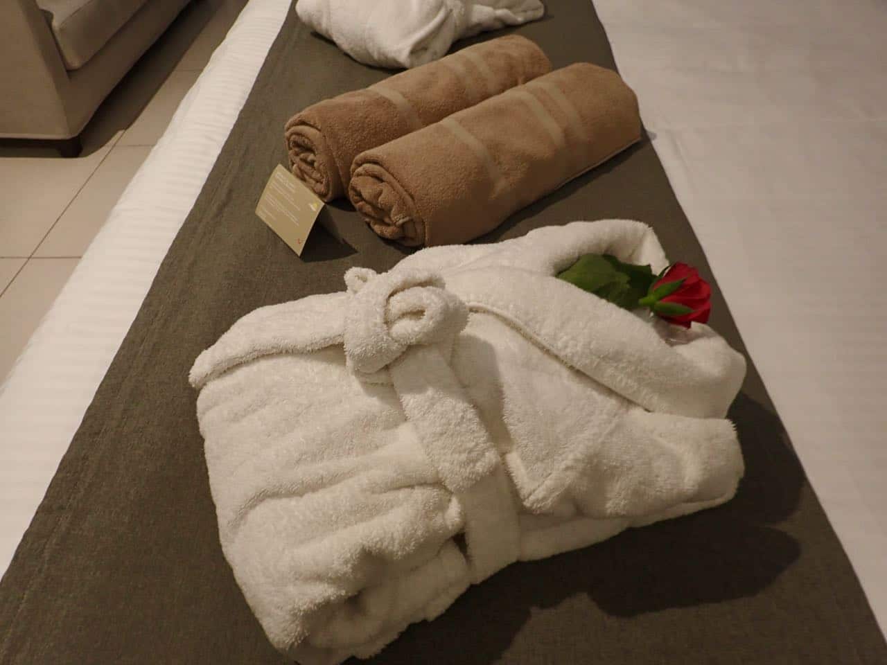 Sensimar Hotel bedroom bathrobe review