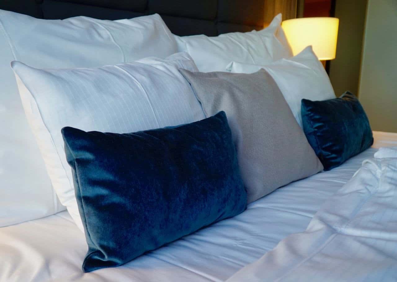 Clarion Hotel Air pillows review