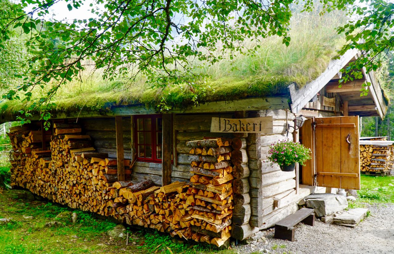 Road trip Norway Mjonøy bakery