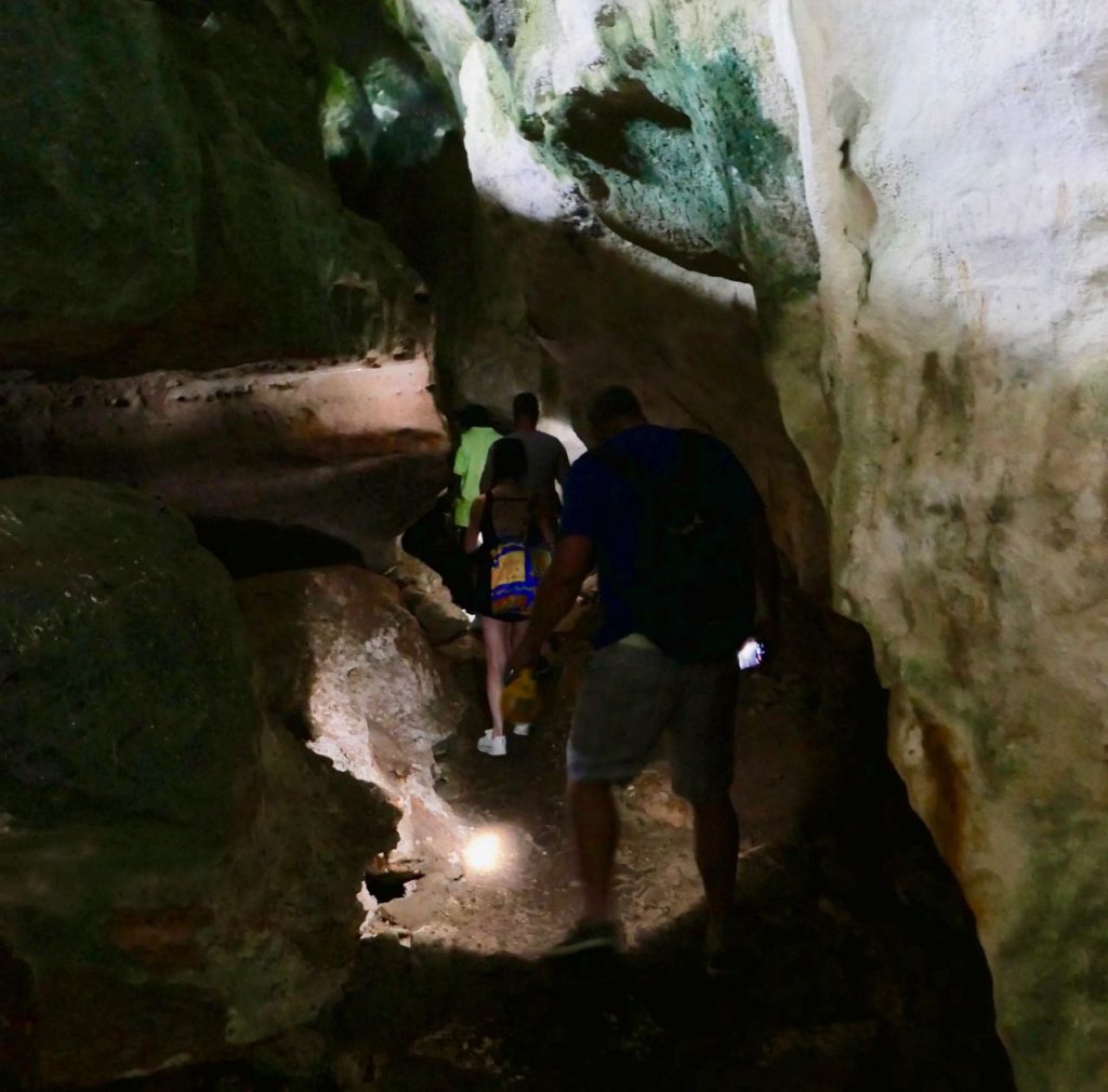 Everything You Need to Know About a Day Trip to North and Middle Caicos