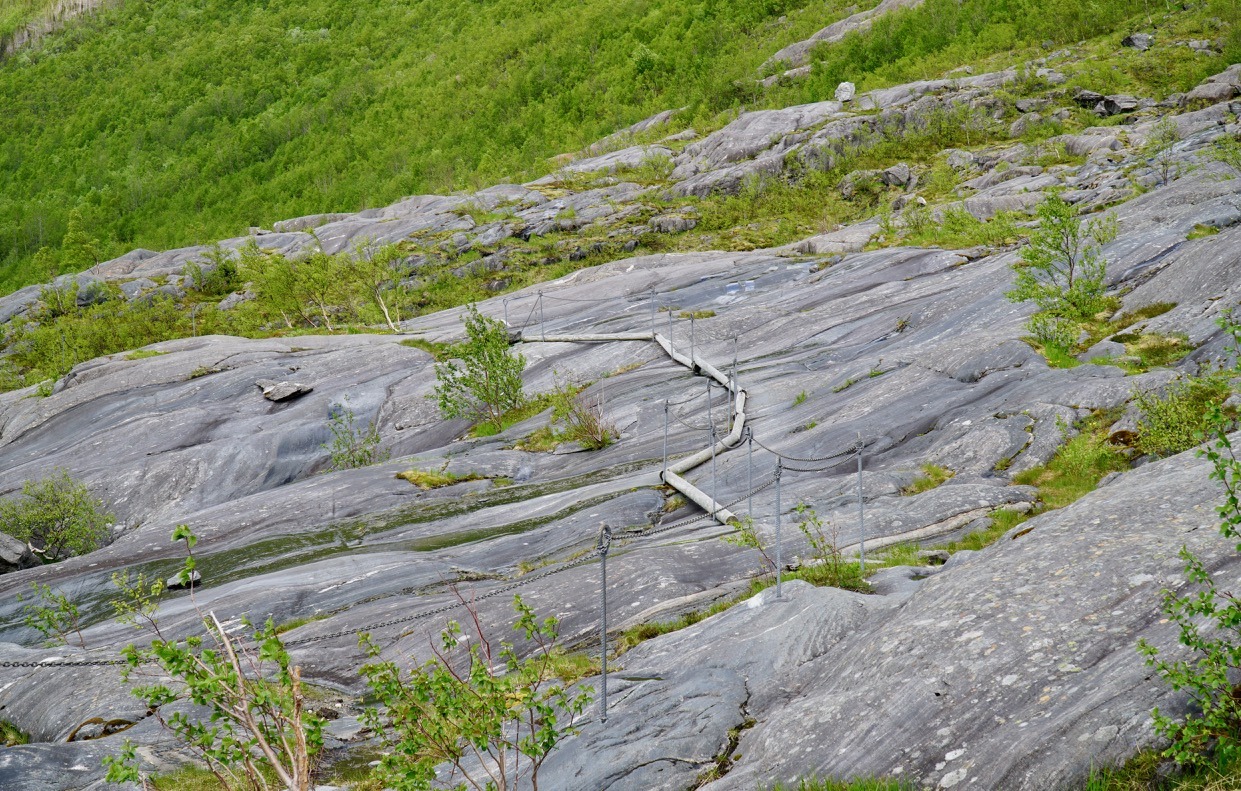 Path up to main viewpoint Svartisen Engabreen glacier