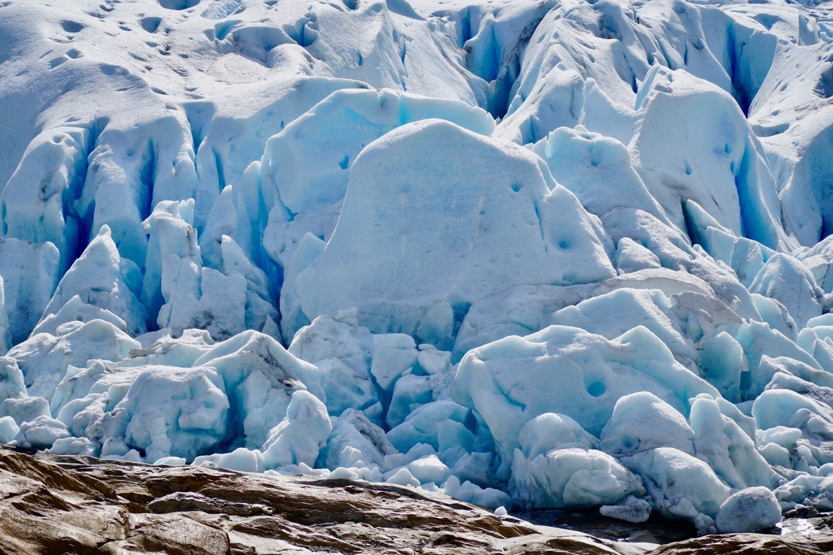 Svartisen Engabreen glacier up close