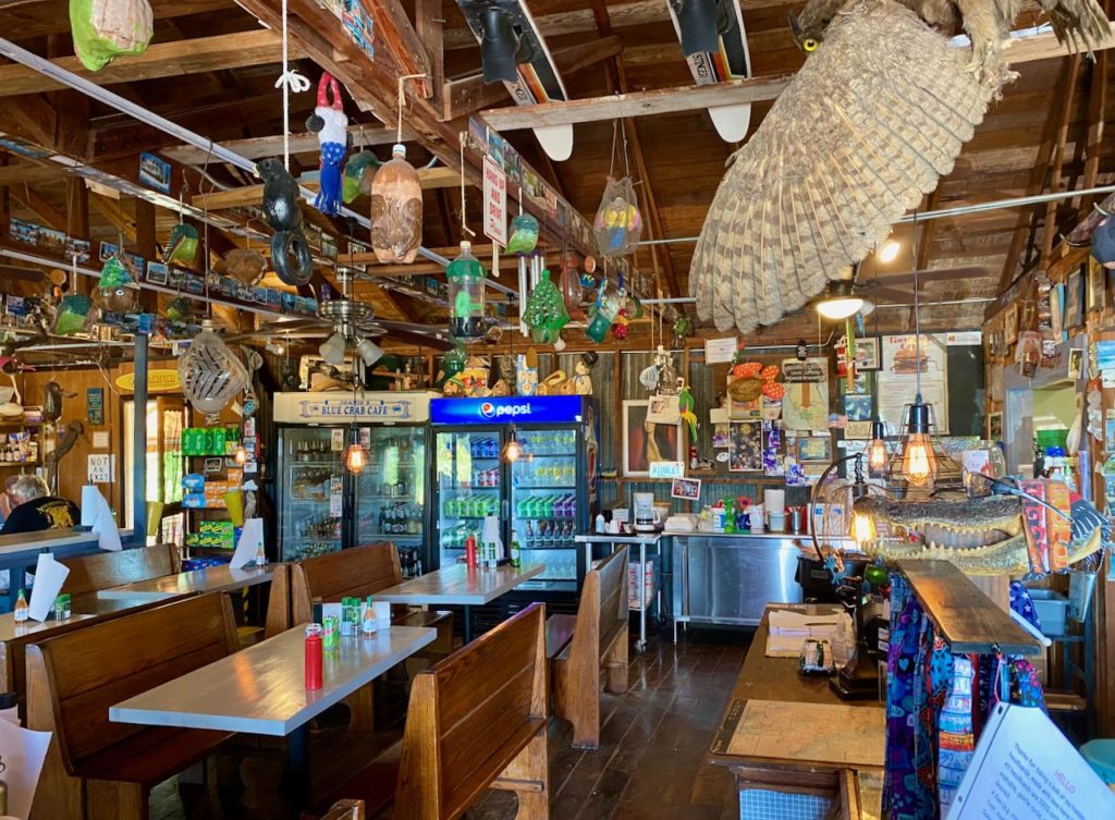 Interior Joanie's Blue Crab Cafe Tamiami Trail U.S Highway 41