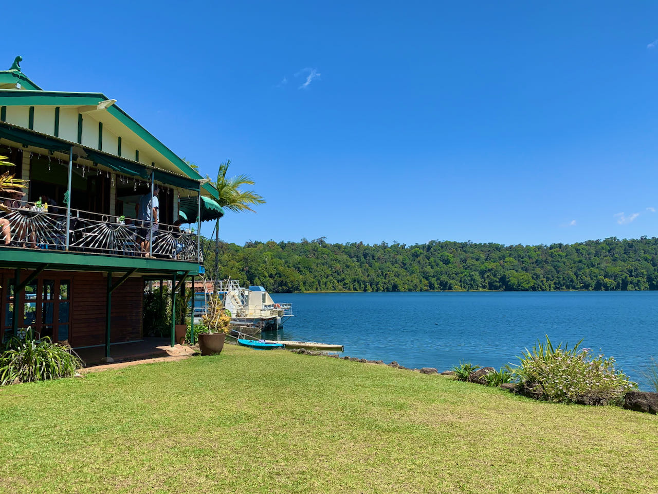 Bilferie Cairns Lake Barrine Rainforest Cruises & Teahouse