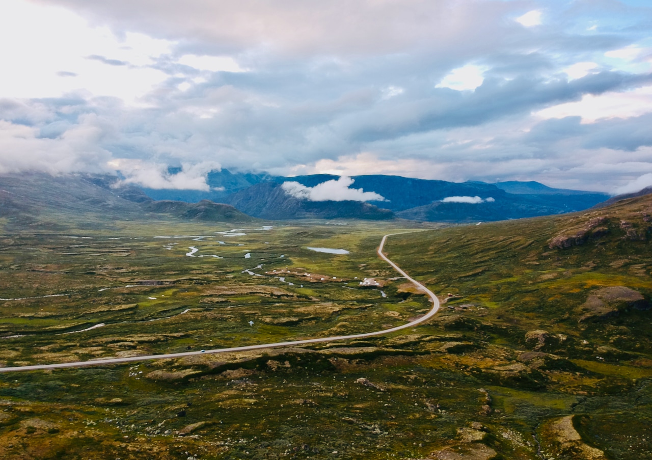 VALDRESFLYE (Norwegian Scenic Route Valdresflye): The road over the Valdresflye mountain plateau is Norway's second highest mountain pass. The highest point on the road is 1389 meters above sea level.